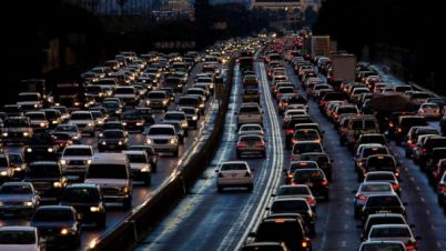 GTY-highway-traffic-jt-161123_16x9_608