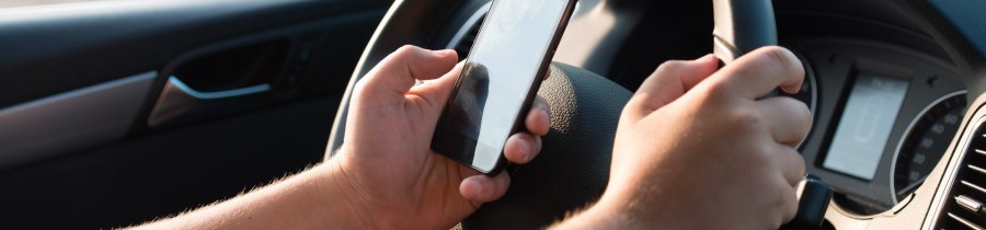 texting-while-driving